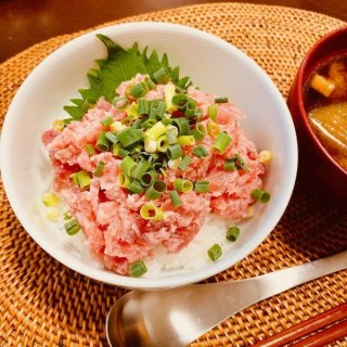 こんなに入ってホントに○○円！？ 今が買い！のネギトロで贅沢おうちごはん
