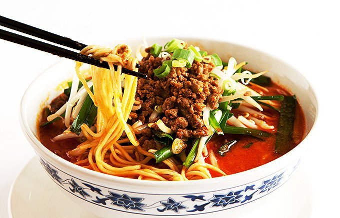 インスタントが進化した!自宅で本物の味が再現できる贅沢ご当地ラーメン インスタントが進化した!自宅で本物の味が再現できる贅沢ご当地ラーメン