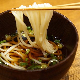 麺好きなら知っておきたい!そうめん以上うどん以下の太さが特徴の「オカベの麺」 麺好きなら知っておきたい!そうめん以上うどん以下の太さが特徴の「オカベの麺」