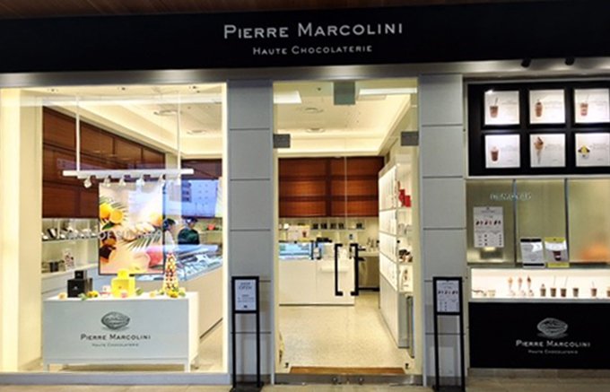 ピエール マルコリーニ新宿店限定!パイナップルがアクセントの「ショコラカキ氷」 ピエール マルコリーニ新宿店限定!パイナップルがアクセントの「ショコラカキ氷」