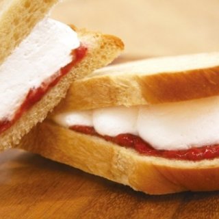 累計販売1,500万個以上!毎日食べたくなるほど美味しい!カワの生クリームサンド 累計販売1,500万個以上!毎日食べたくなるほど美味しい!カワの生クリームサンド