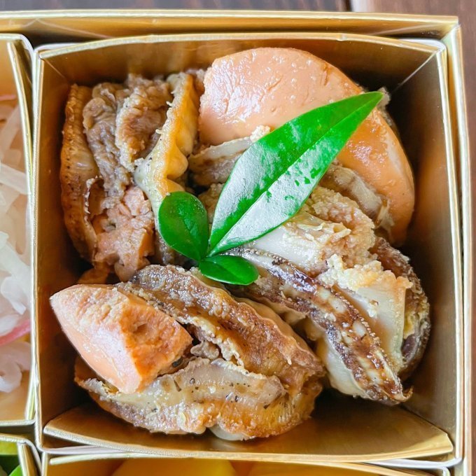 【数量限定】メディアも驚く！人口わずか一万人の田舎町から究極の新時代おせち誕生！
