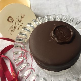 『ホテルザッハ』のミニなザッハトルテ