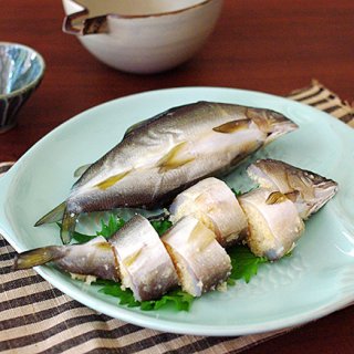 シャリが卯の花!?広島県三次の夏の風物詩「鮎寿し」は「ぶち、うまーでー」 シャリが卯の花!?広島県三次の夏の風物詩「鮎寿し」は「ぶち、うまーでー」