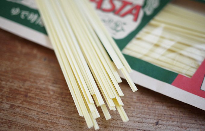 オリーブの産地小豆島で作られるオリーブパスタ オリーブの産地小豆島で作られるオリーブパスタ