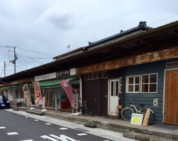 新潟の醗酵文化「沼垂」で見つけたピリッと辛い、酒にもご飯にもあう味噌漬生姜 新潟の醗酵文化「沼垂」で見つけたピリッと辛い、酒にもご飯にもあう味噌漬生姜