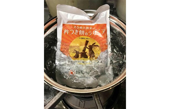 愛媛から全国発信の「杵つき餅カレー」第二弾は、「杵つき餅のラザニア」！